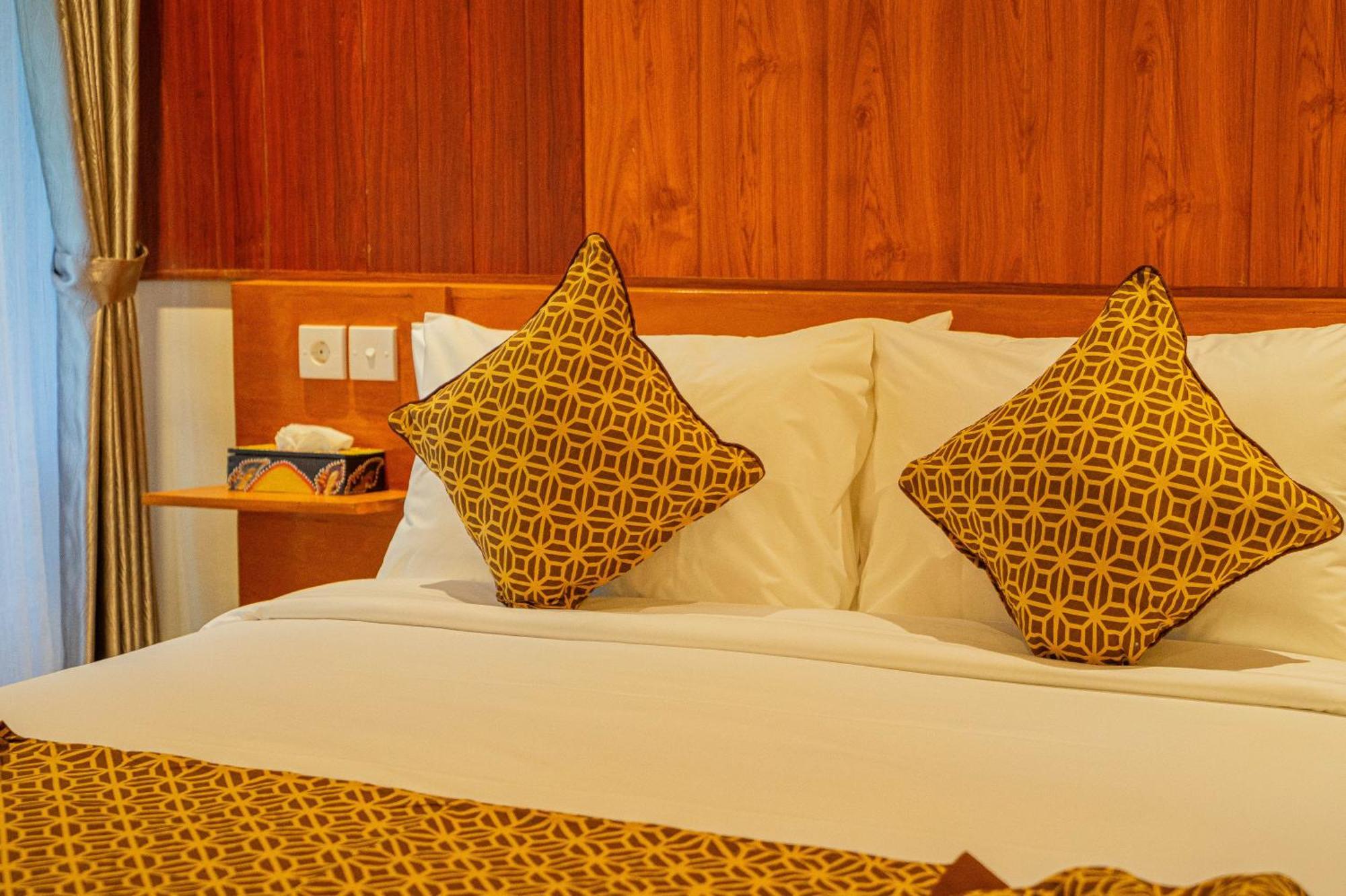 Puri Kurnia Ayu Hotel Ubud Buitenkant foto
