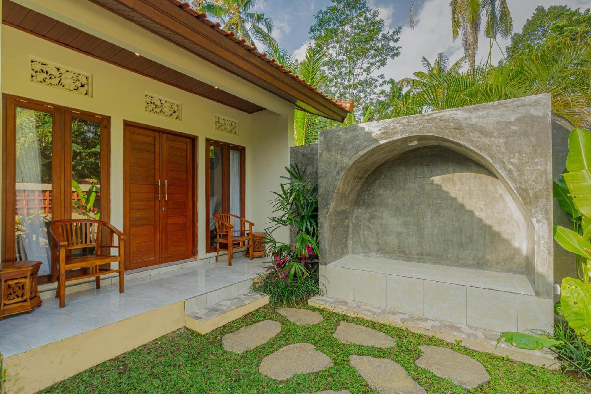 Puri Kurnia Ayu Hotel Ubud Buitenkant foto