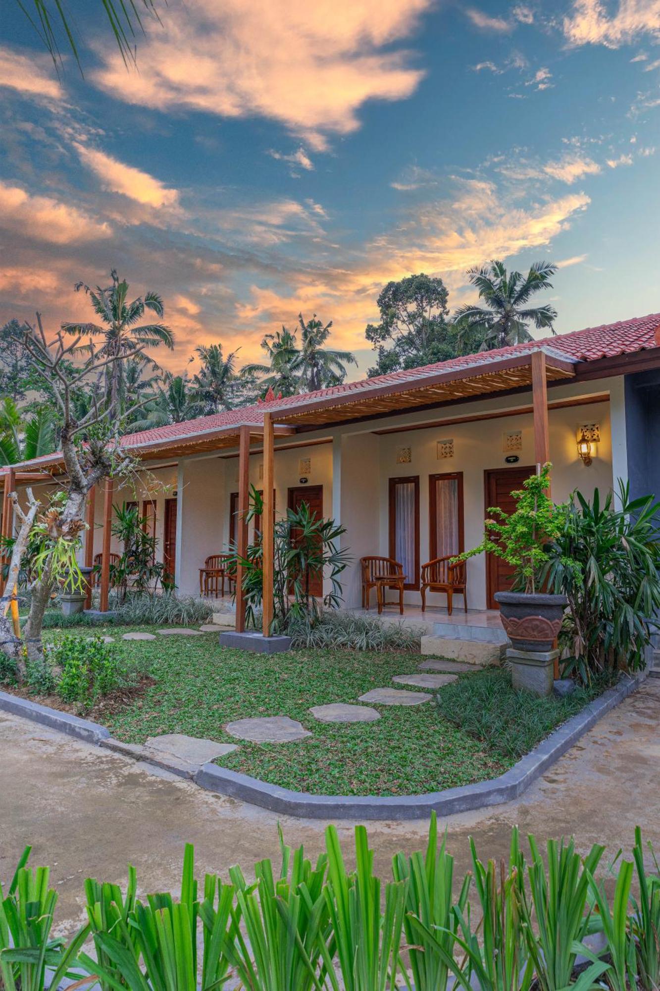 Puri Kurnia Ayu Hotel Ubud Buitenkant foto