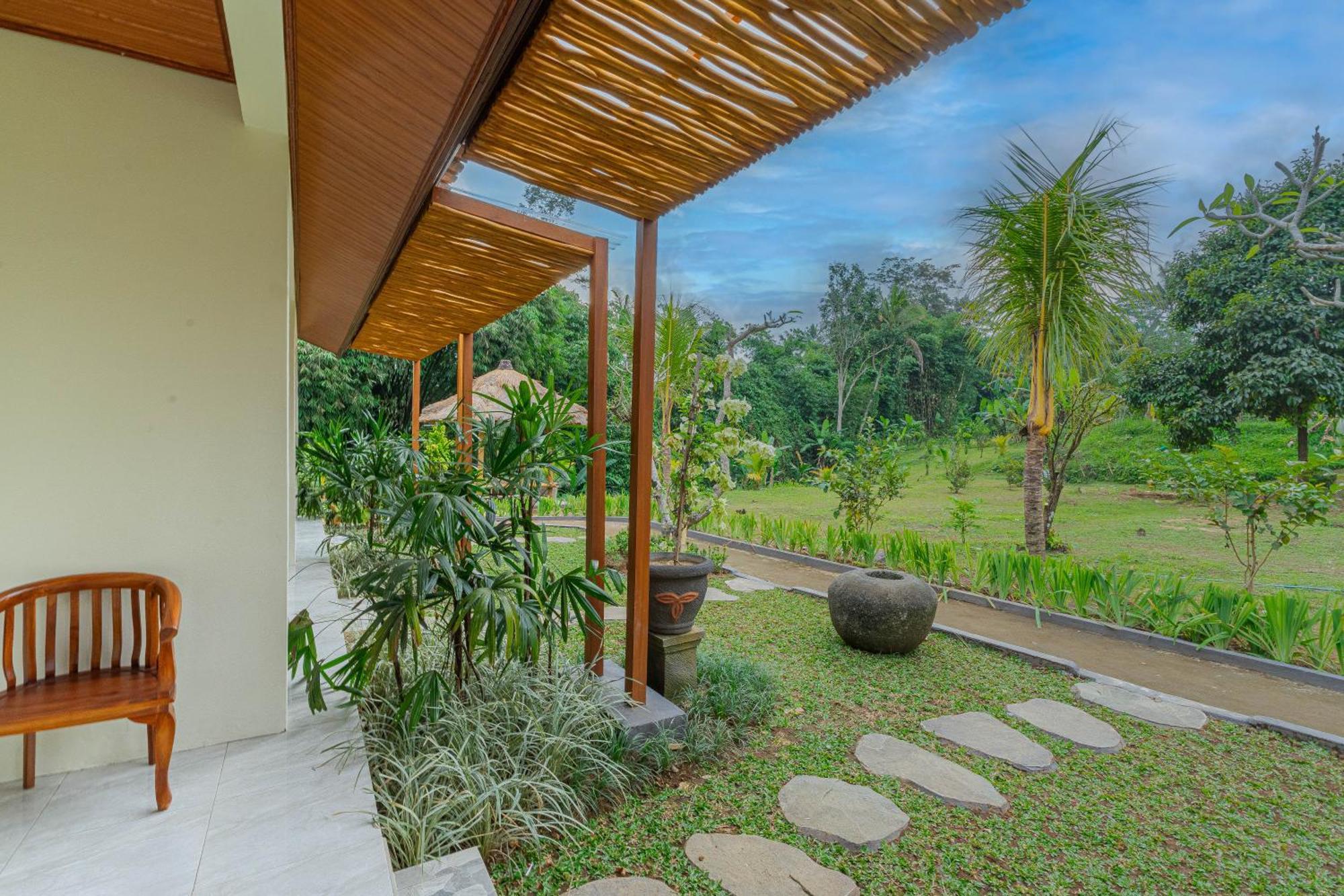 Puri Kurnia Ayu Hotel Ubud Buitenkant foto